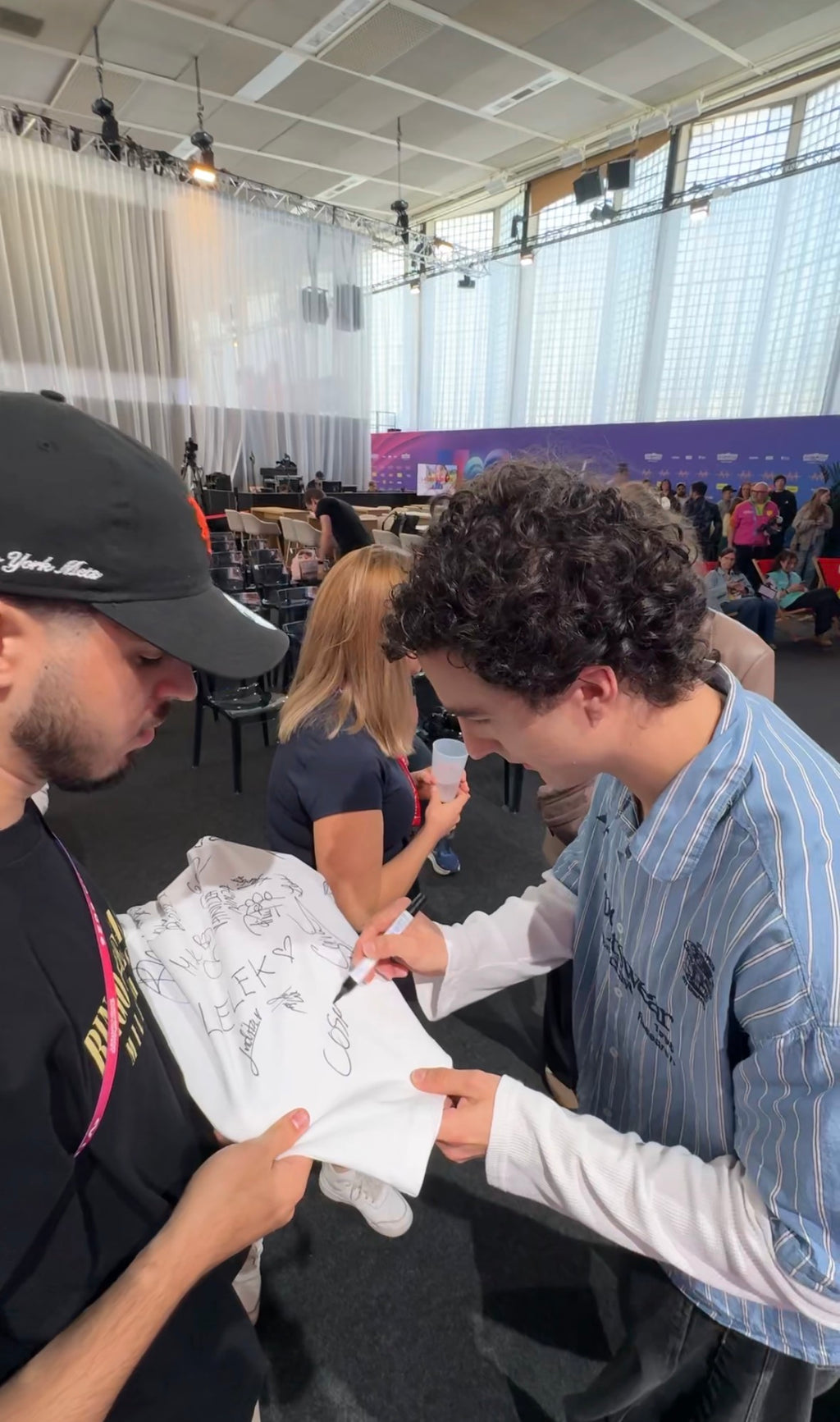 'THE JERSEY' CAMISETA AUTOGRAFIADA EUROVISION 2026