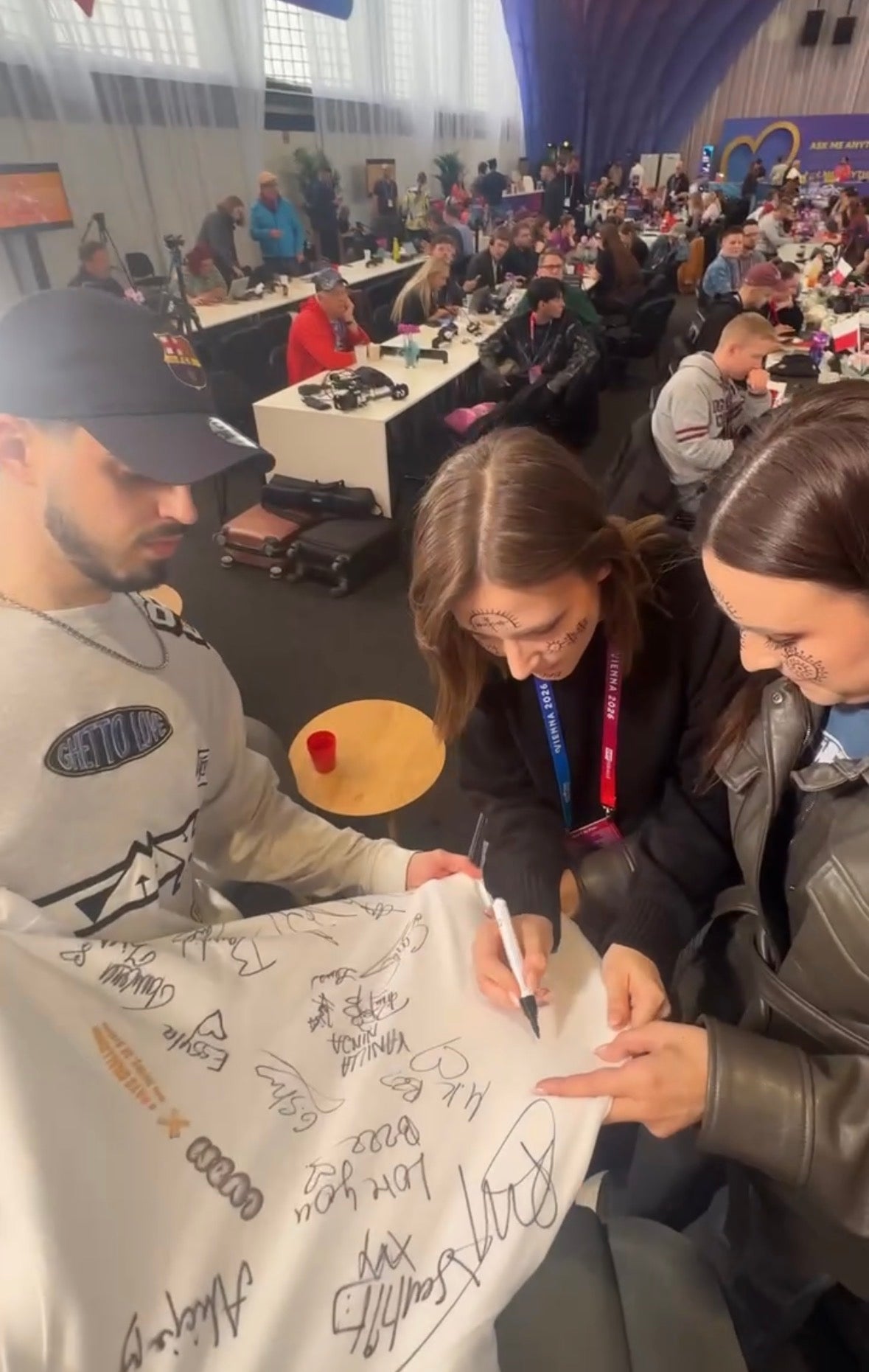 'THE JERSEY' CAMISETA AUTOGRAFIADA EUROVISION 2026