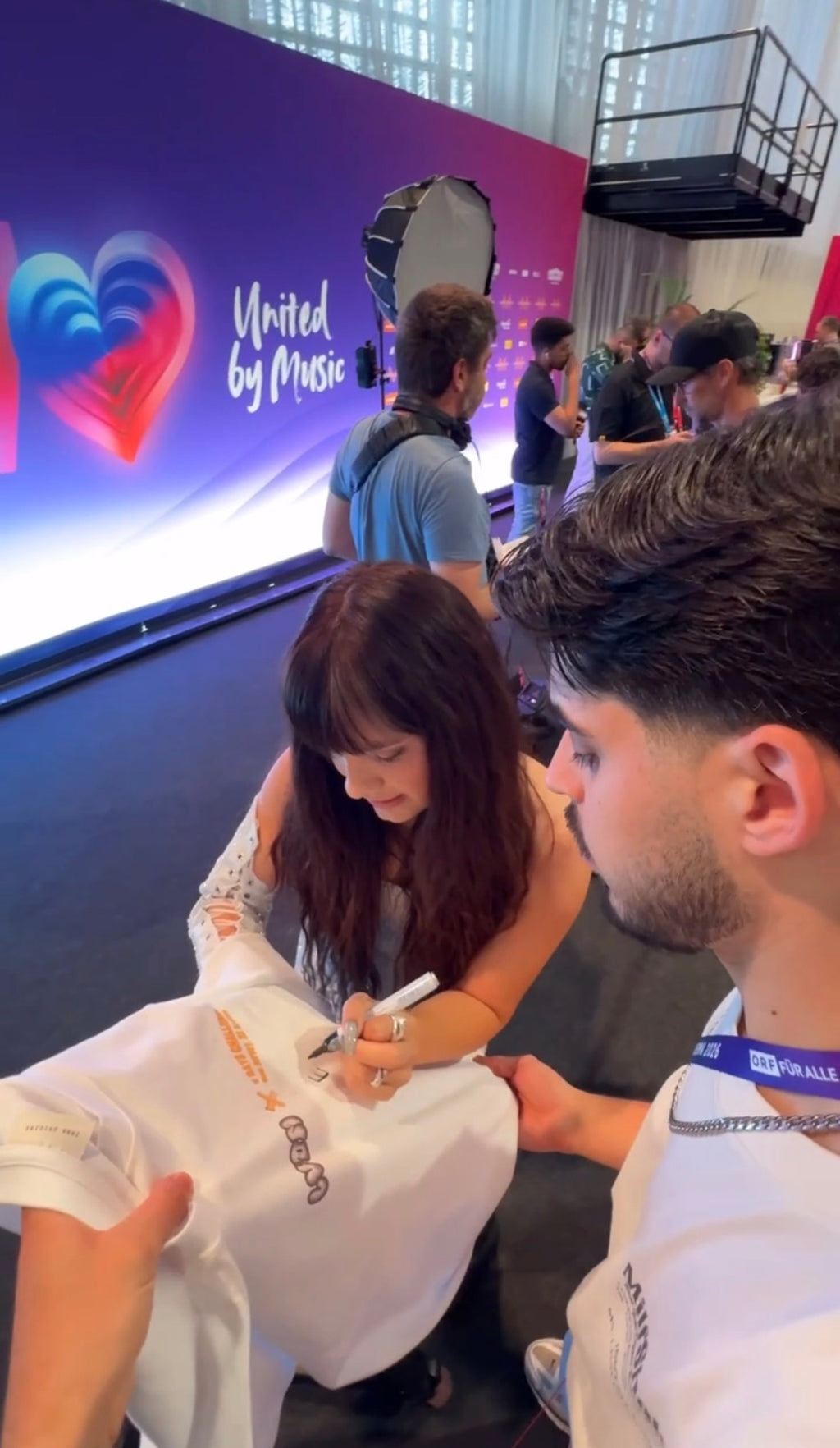 'THE JERSEY' CAMISETA AUTOGRAFIADA EUROVISION 2026