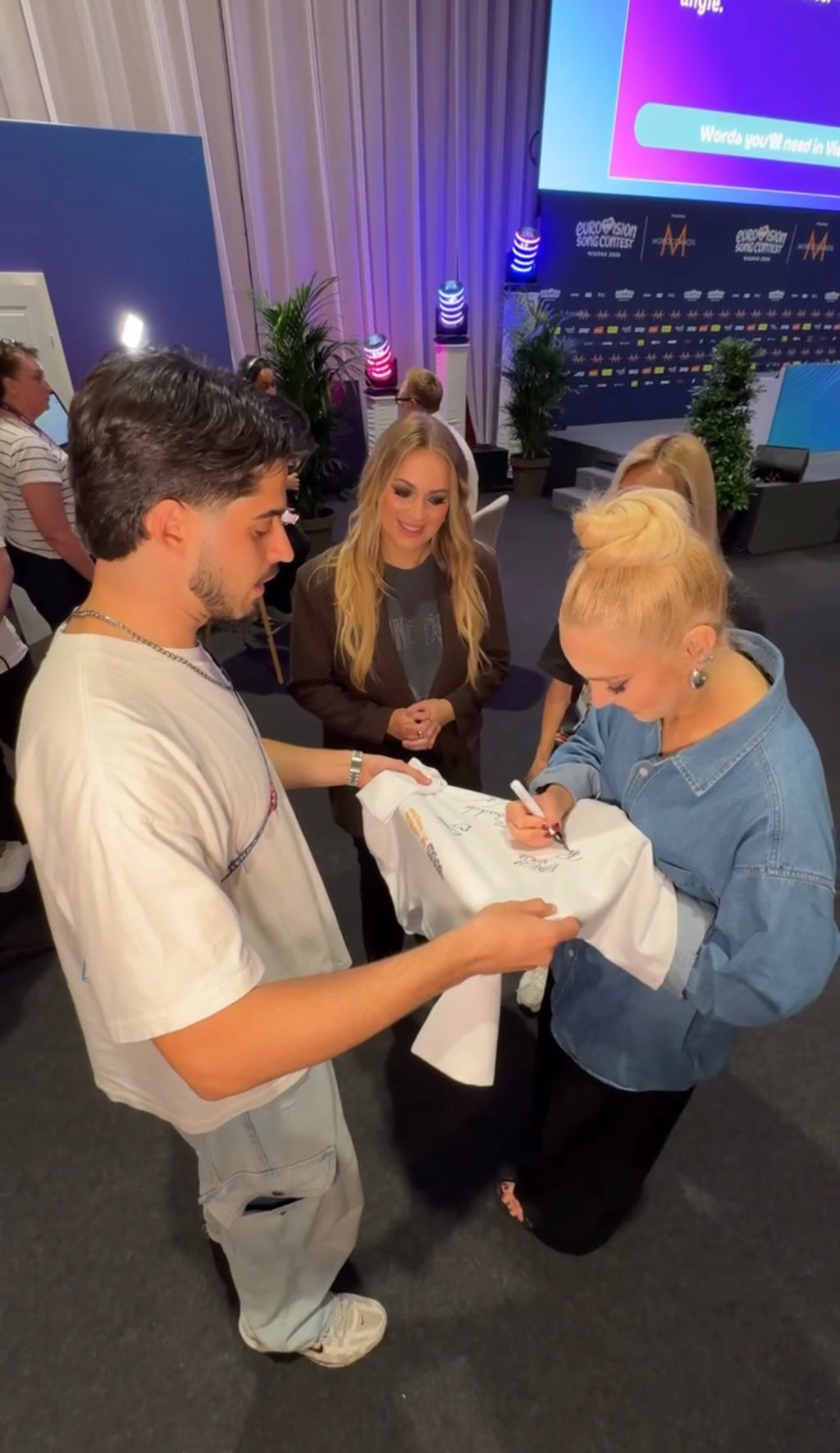 'THE JERSEY' CAMISETA AUTOGRAFIADA EUROVISION 2026
